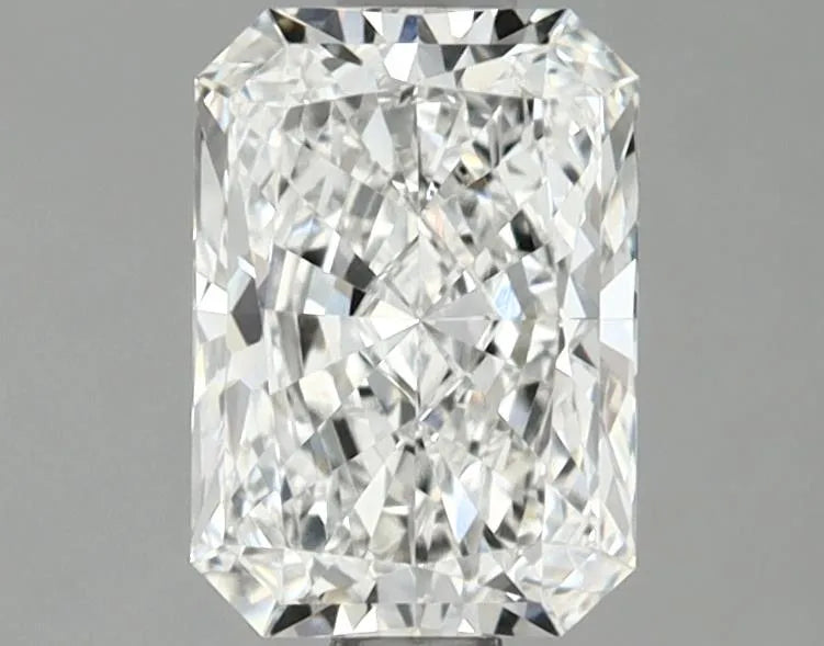 1.33ct Radiant Lab Grown Diamond (Colour F, Clarity VVS2, IGI Certified)
