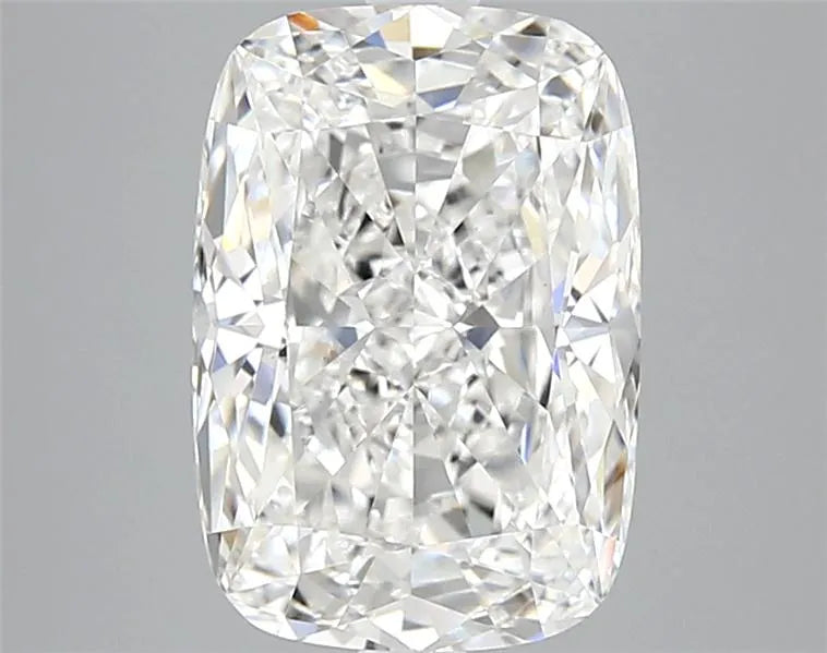 3.51ct Cushion modified Lab Grown Diamond (Colour E, Clarity VVS2, IGI Certified)