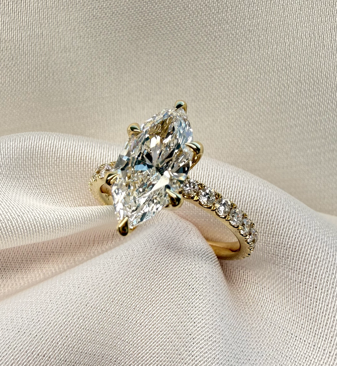 Aura Glide Marquise Pave Engagement Ring