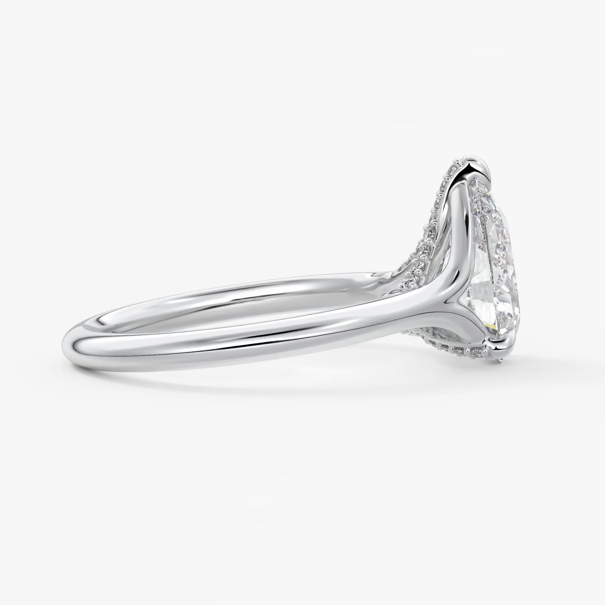 Cassia – pear solitaire with hidden pavé