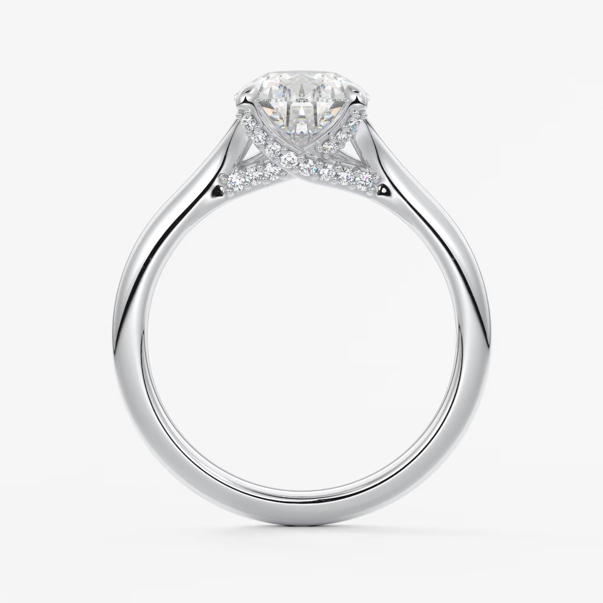 Cassia – pear solitaire with hidden pavé