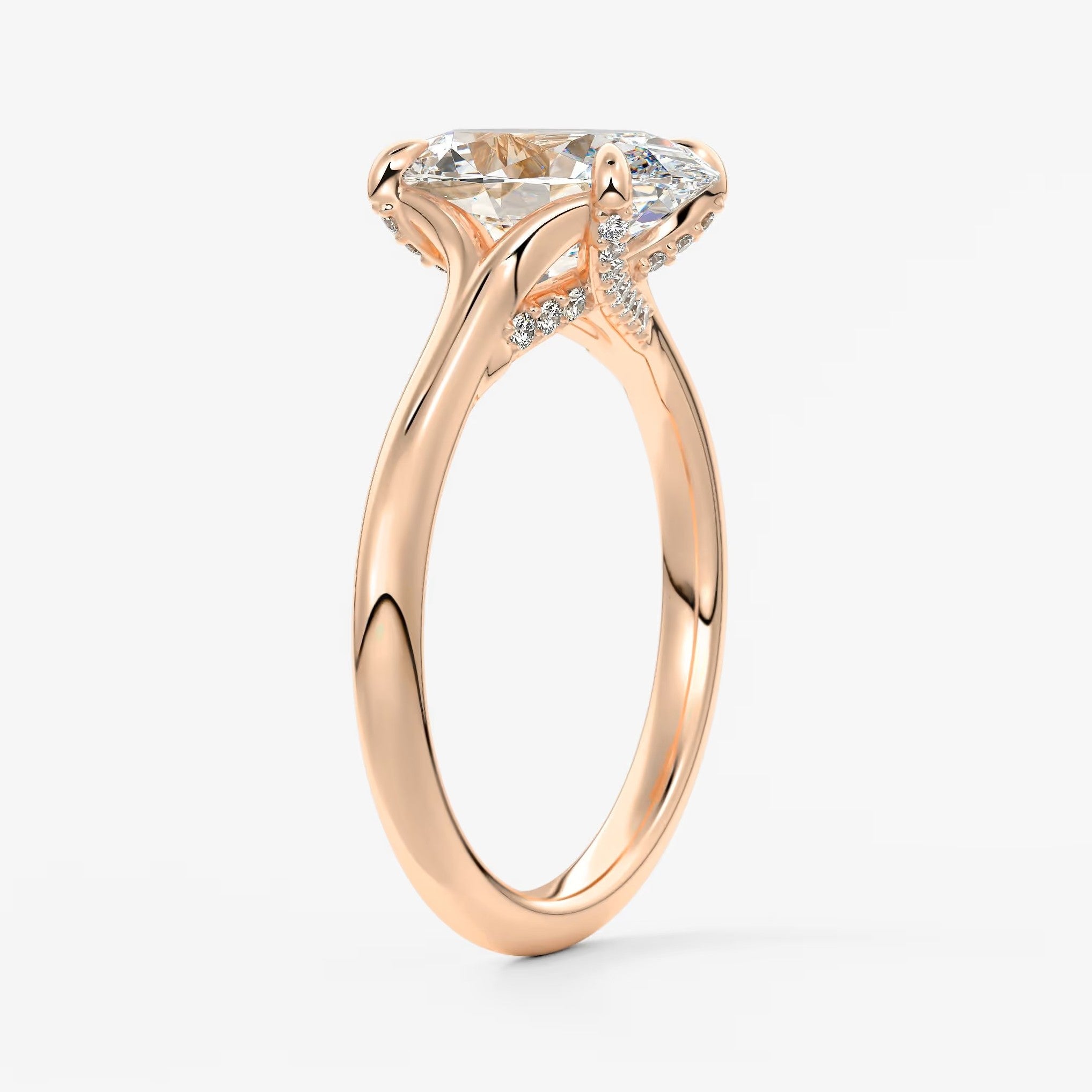 Cassia – oval solitaire with hidden pavé