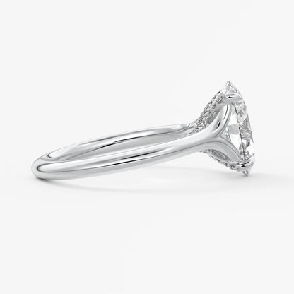 Cassia – oval solitaire with hidden pavé