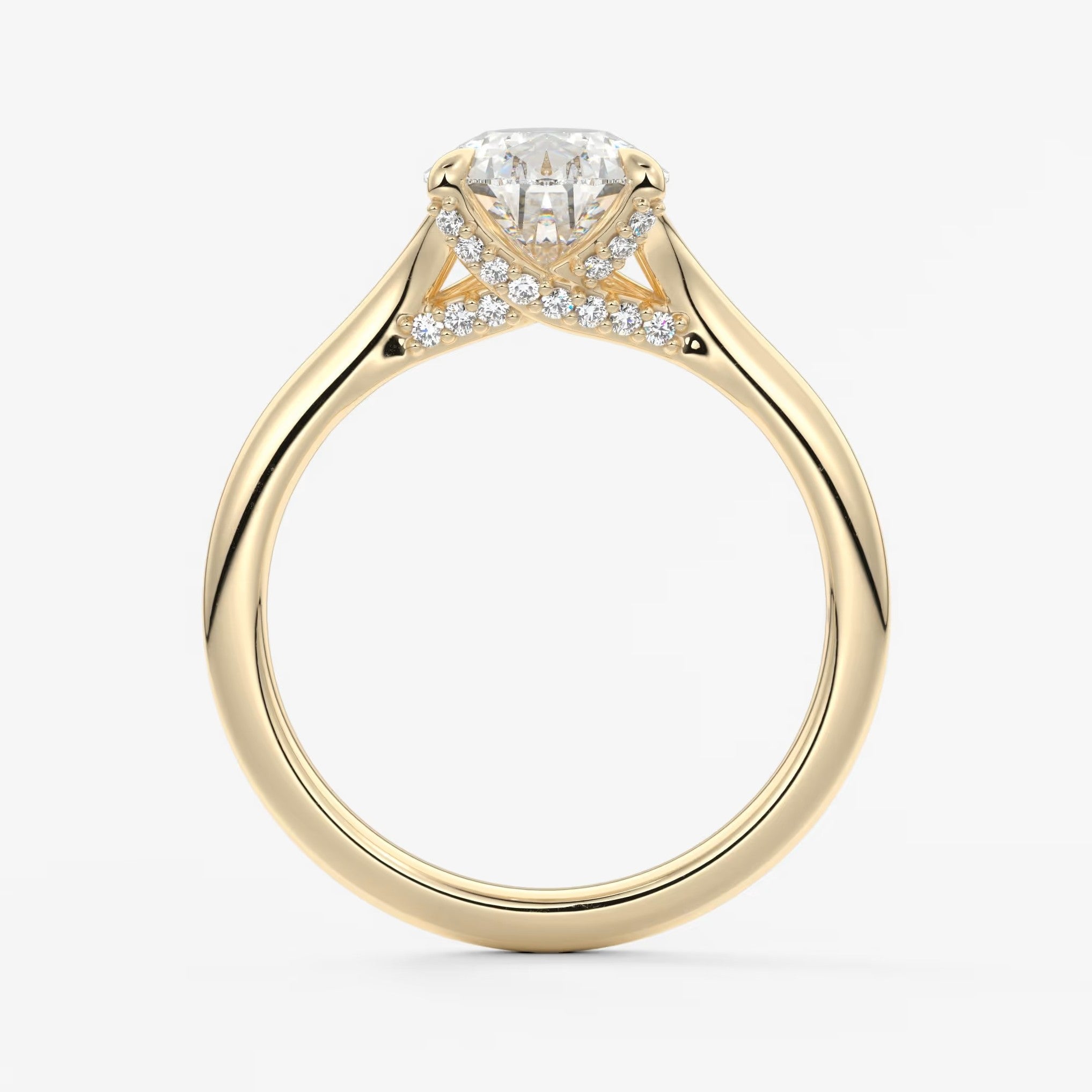Cassia – pear solitaire with hidden pavé