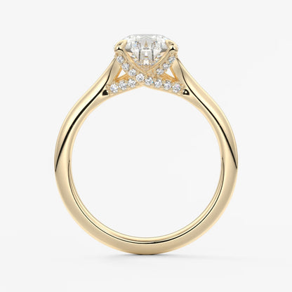 Cassia – pear solitaire with hidden pavé