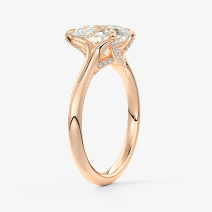 Cassia – pear solitaire with hidden pavé