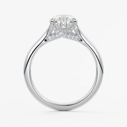 Cassia – pear solitaire with hidden pavé