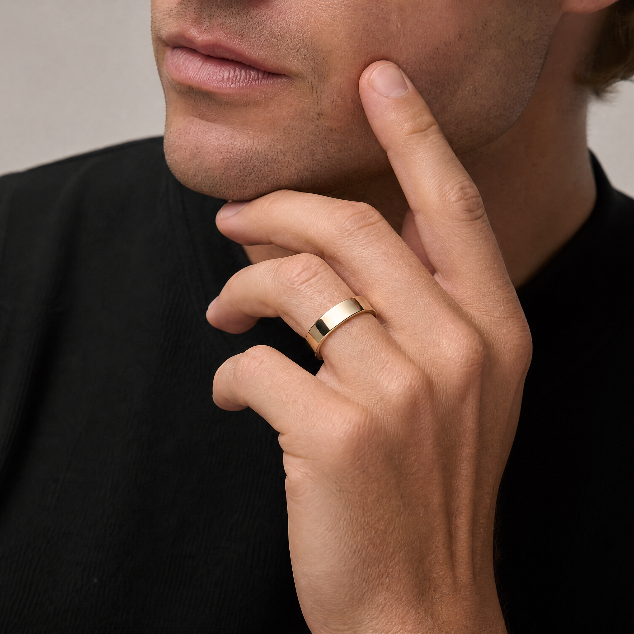 Vale square comfort-fit wedding band