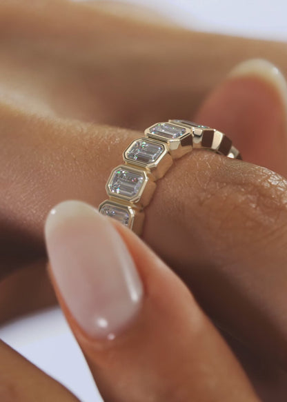 Valora Emerald Bezel Eternity Band