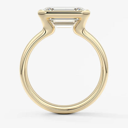 Custom made véda grande east-west emerald bezel ring | wide band | diamond lab